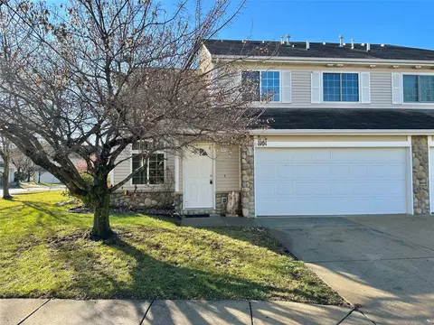 3799 Village Run Dr #1101, Des Moines, IA 50317