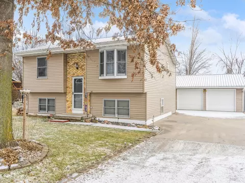 918 Reuel Ave, Kellogg, IA 50135