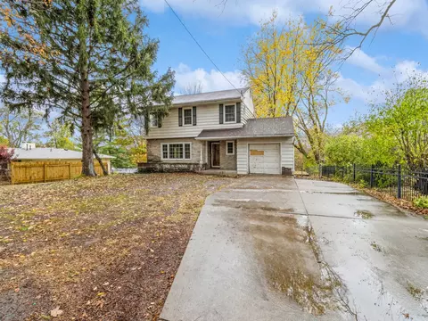 3838 SW 31st St, Des Moines, IA 50321