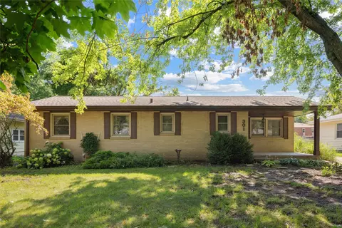 301 NW Arlan Dr, Ankeny, IA 50023