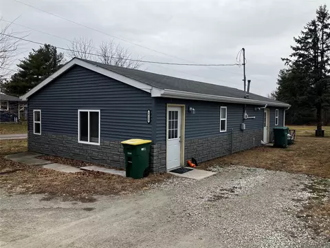 1711 Sugar Grv, Dallas Center, IA 50063