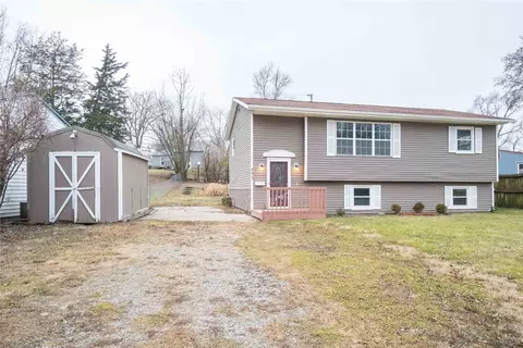 403 E 27th St S, Newton, IA 50208