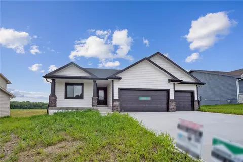 3217 NW Brookside Dr, Grimes, IA 50111
