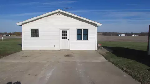 2481 Osceola St, Tracy, IA 50256