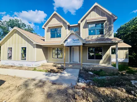 1300 NE 24th Ct, Grimes, IA 50111