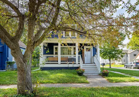 201 E Jackson Ave, Des Moines, IA 50315