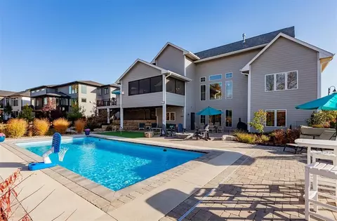 17649 Berkshire Pkwy, Clive, IA 50325