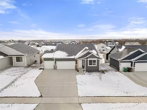 421 NE 57th Ct, Ankeny, IA 50021