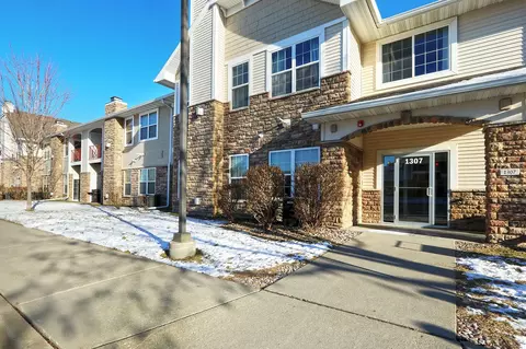 1307 SE University Ave #108, Waukee, IA 50263