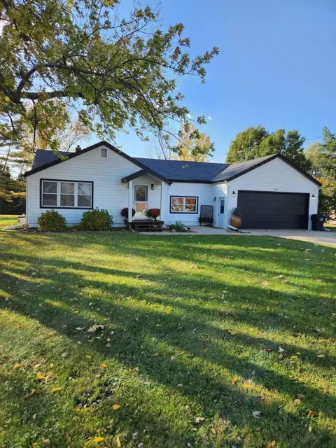 7260 NE 14th St, Ankeny, IA 50023