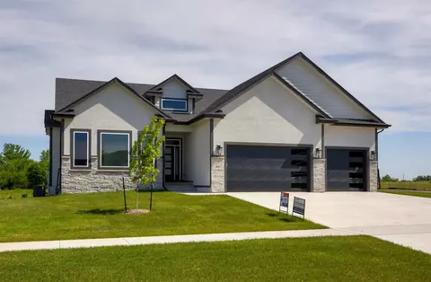3602 NE 12th St, Ankeny, IA 50021