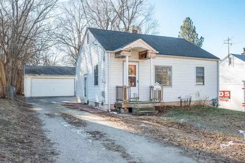 3101 Indianapolis Ave, Des Moines, IA 50317