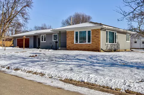 328 S Benton St, Boone, IA 50036