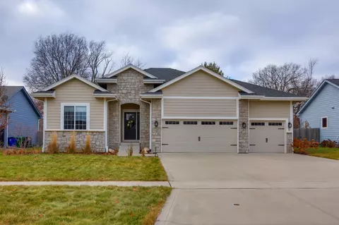 7330 NW 19th St, Ankeny, IA 50023