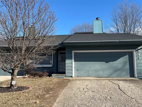 4549 50th St, Des Moines, IA 50310
