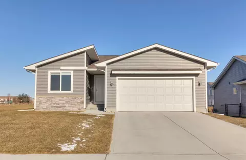 2659 20th St SW, Altoona, IA 50009
