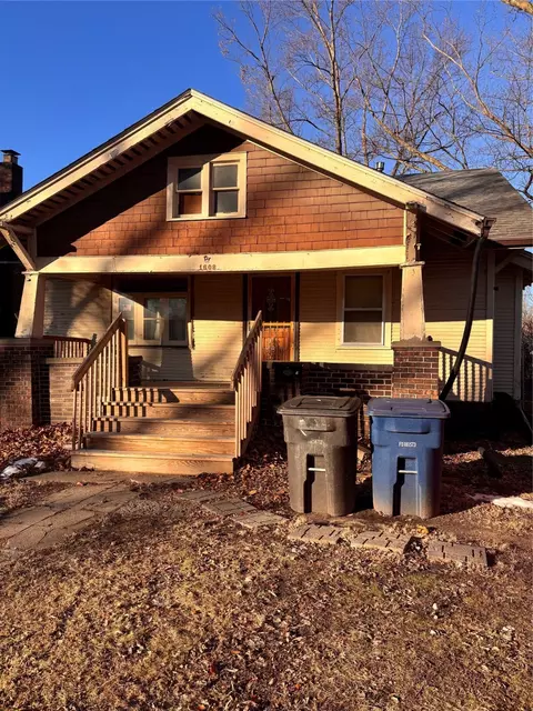 1608 York St, Des Moines, IA 50316