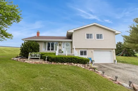 2076 Pheasant Ave, Audubon, IA 50025