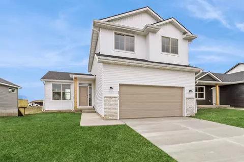 4211 NE 3rd St, Ankeny, IA 50021
