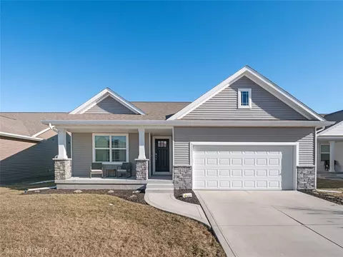 4213 NW Countrywood Dr, Ankeny, IA 50023