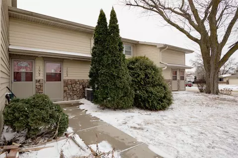 1005 NW Greenwood St, Ankeny, IA 50023