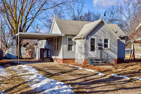1315 Douglas Ave, Ames, IA 50010