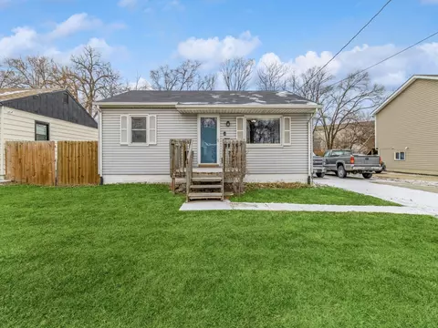 1254 Ure St, Des Moines, IA 50317