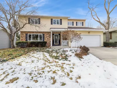 2305 Van Buren Ave, Ames, IA 50010