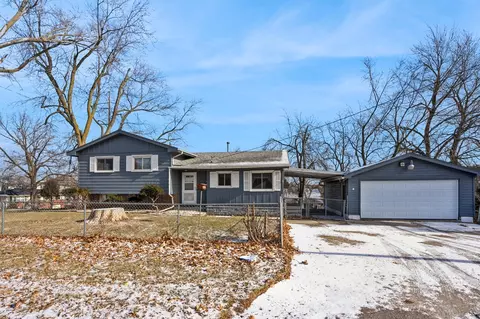 1201 E Watrous Ave, Des Moines, IA 50315