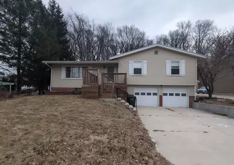 1019 Williams Dr, Fort Dodge, IA 50501