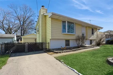 3117 Williams St, Des Moines, IA 50317
