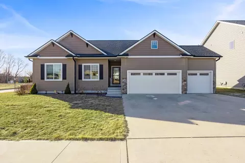 3502 NE Winding Trail Dr, Ankeny, IA 50021