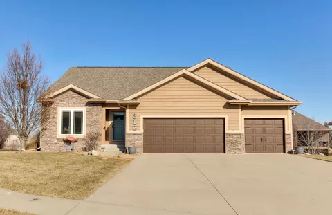 312 NE Hanover Ct, Ankeny, IA 50021