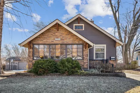 1521 Guthrie Ave, Des Moines, IA 50316