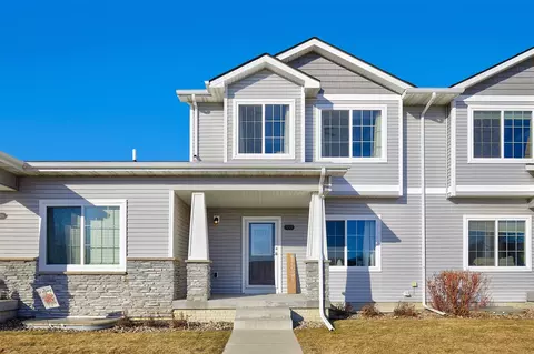 1222 SE Williams Ct, Waukee, IA 50263