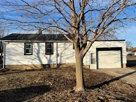 2104 Boone St, Boone, IA 50036