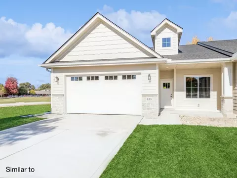623 Academy Cir, Nevada, IA 50201
