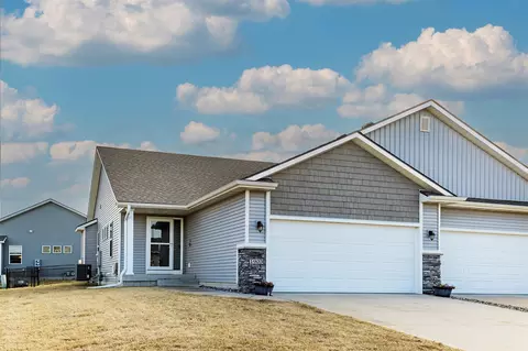 1903 NW Woodbury Dr, Ankeny, IA 50023