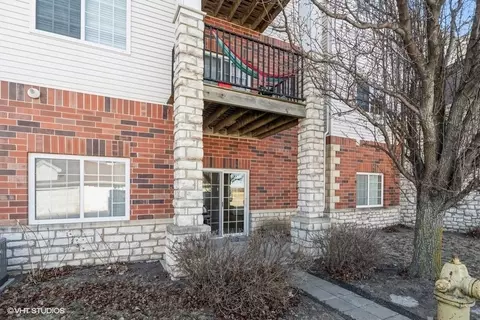 6255 Beechtree Dr #4105, West Des Moines, IA 50266