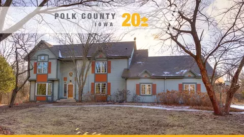 11520 NW Beaver Dr, Granger, IA 50109