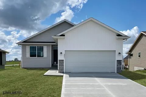 1919 Waller Ave, Norwalk, IA 50211