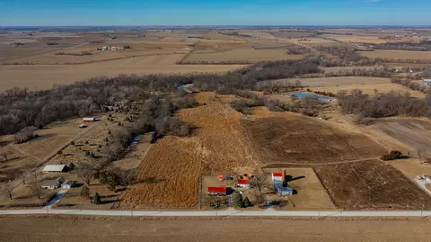 663 Rd Ave, Maxwell, IA 50161