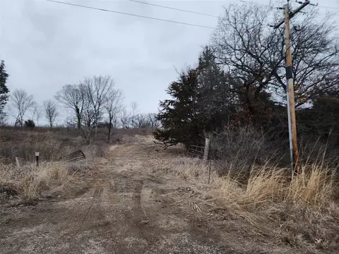 00 T15 Hwy, Pella, IA 50219