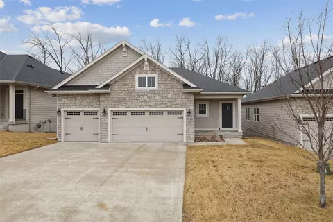 14411 Holcomb Ave, Urbandale, IA 50323