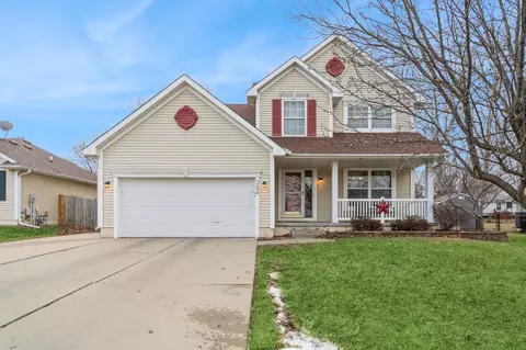 304 SE Cedarwood Dr, Grimes, IA 50111
