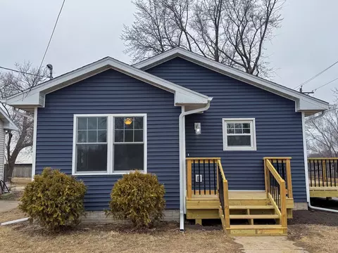 3624 Euclid Ave, Des Moines, IA 50317