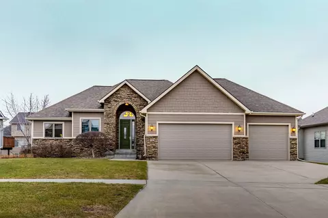 703 NE 47th St, Ankeny, IA 50021