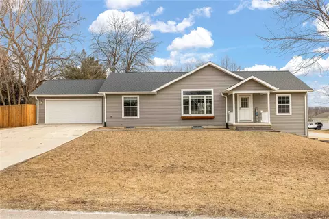 215 Center St, Martensdale, IA 50160