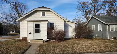 525 W 5th St, Boone, IA 50036