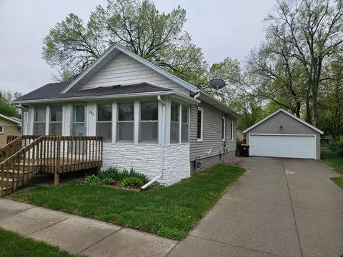 290 Ashworth Dr, Waukee, IA 50263